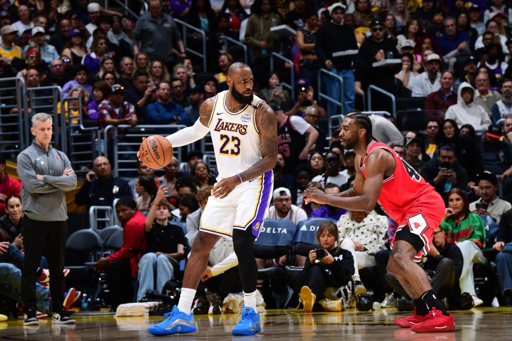 加强中场的 加强中场的