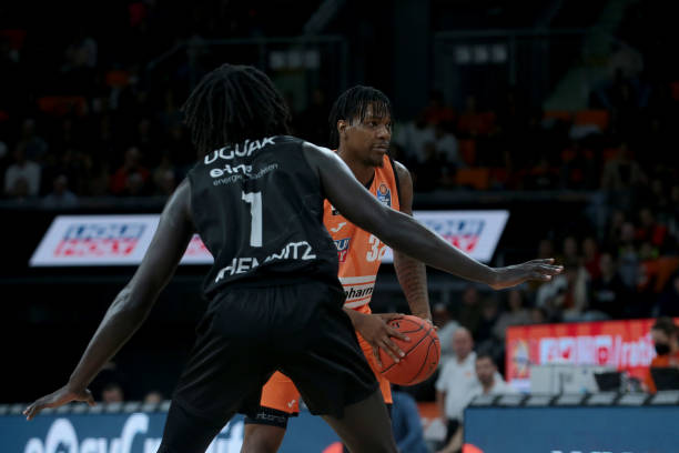 在下半场冲 在下半场冲