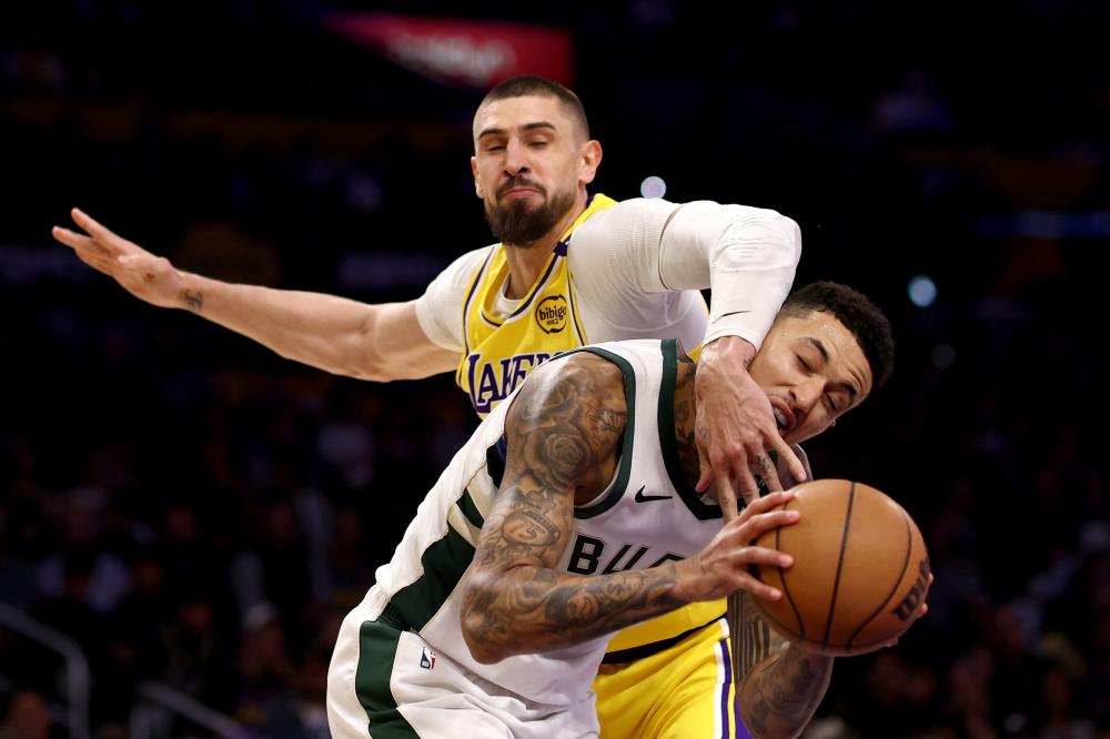 而王楚钦通 而王楚钦通